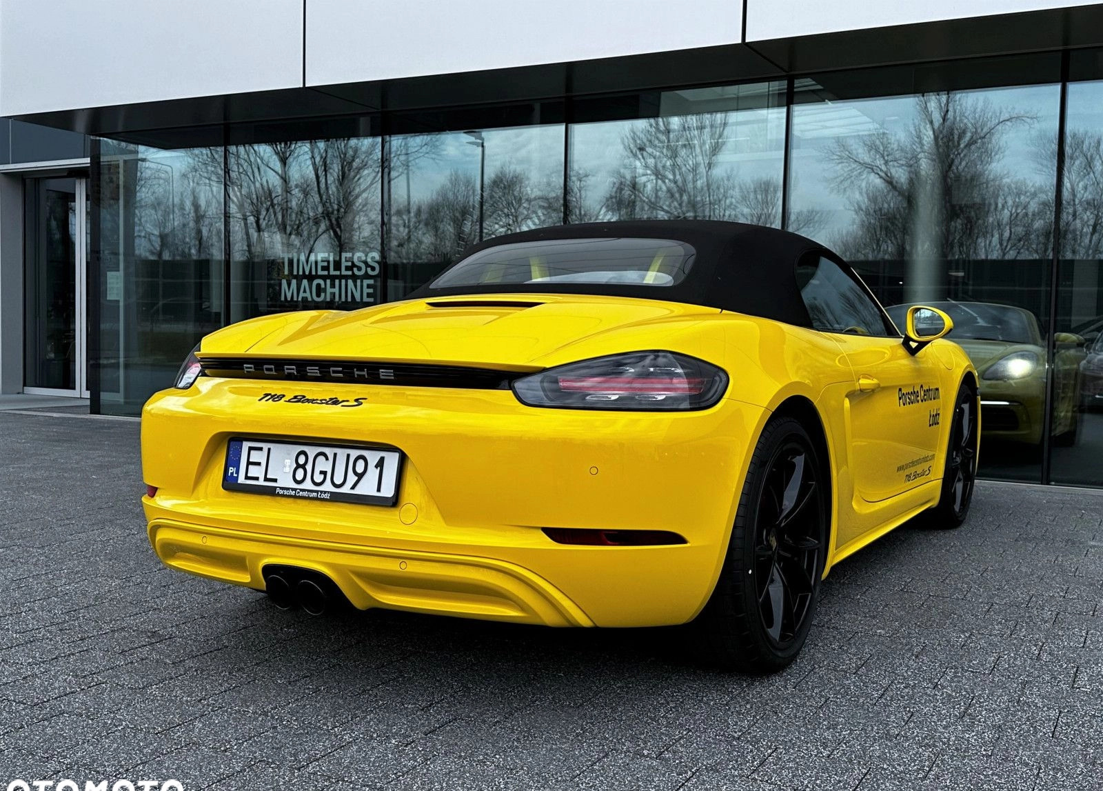 Porsche 718 Boxster cena 405200 przebieg: 3000, rok produkcji 2023 z Wleń małe 191